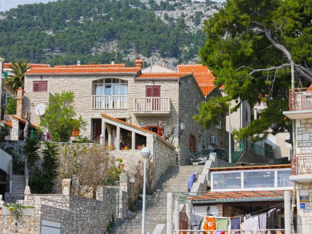 Apartments Racic Bol Esterno foto